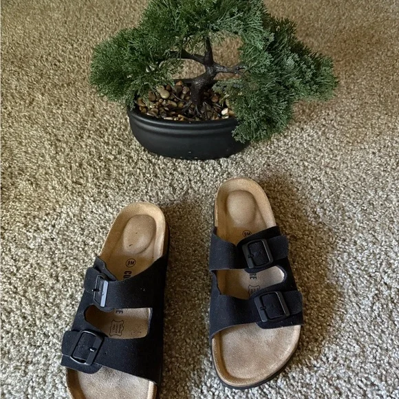 Black Women's Sandals - Picture 2 of 4